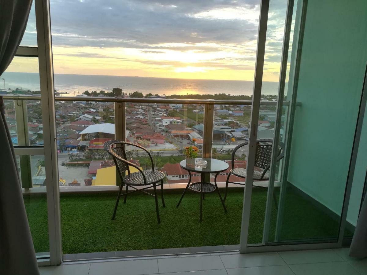 Sekinchan Seaview Homestay L143 High View Dış mekan fotoğraf